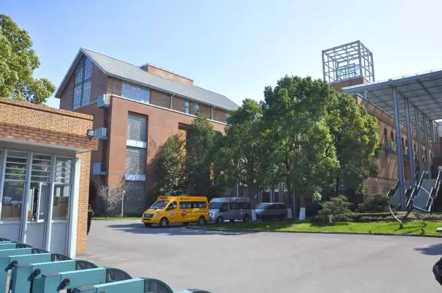 上海國際高中看校季